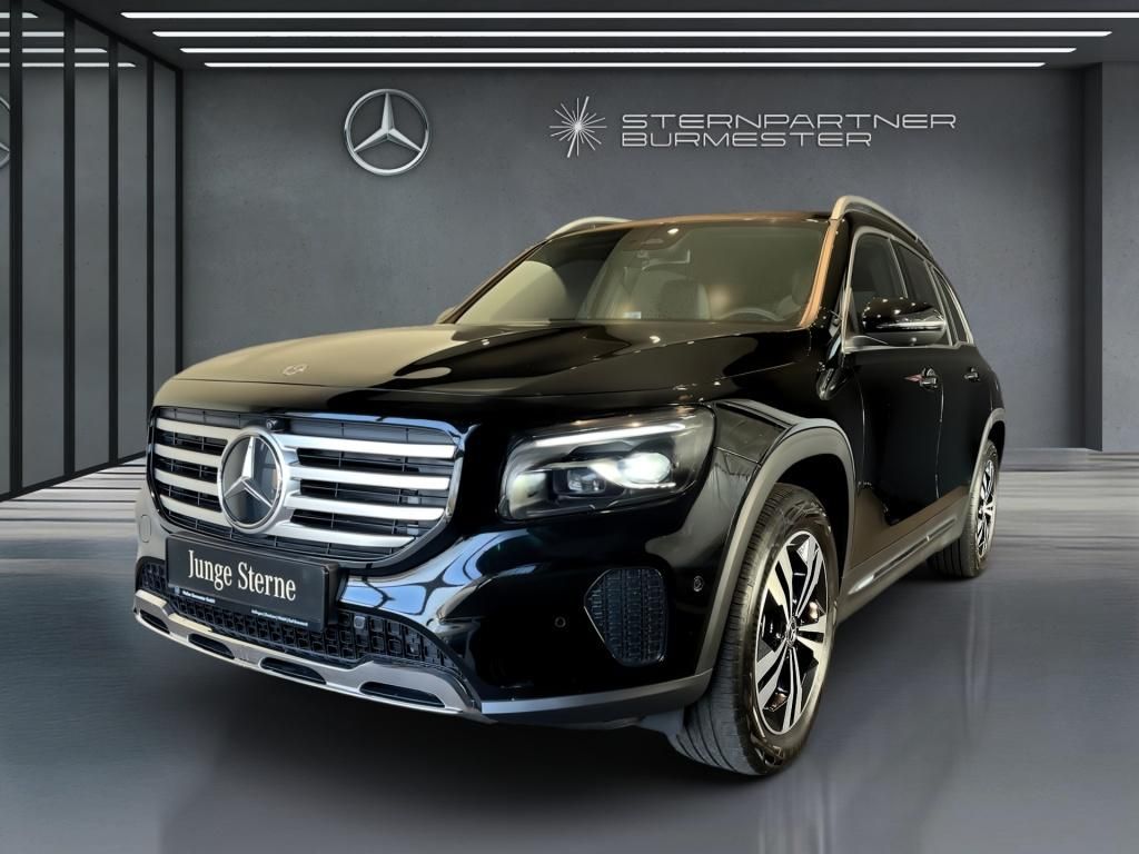 Mercedes-Benz GLB 220