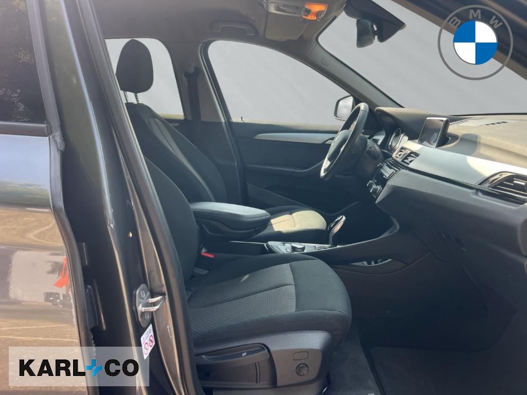 BMW X1 sDrive 18i Navi Tempomat Kamera LED DAB PDC, миниатюра 13