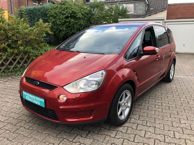 Ford S-Max S-MAX Titanium AUTOMATIK *NAVI LEDER AHK