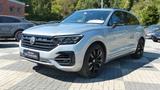 Volkswagen Touareg 3.0 TDI R-Line 4Motion Pano Black HeadUp - Volkswagen Touareg: Black