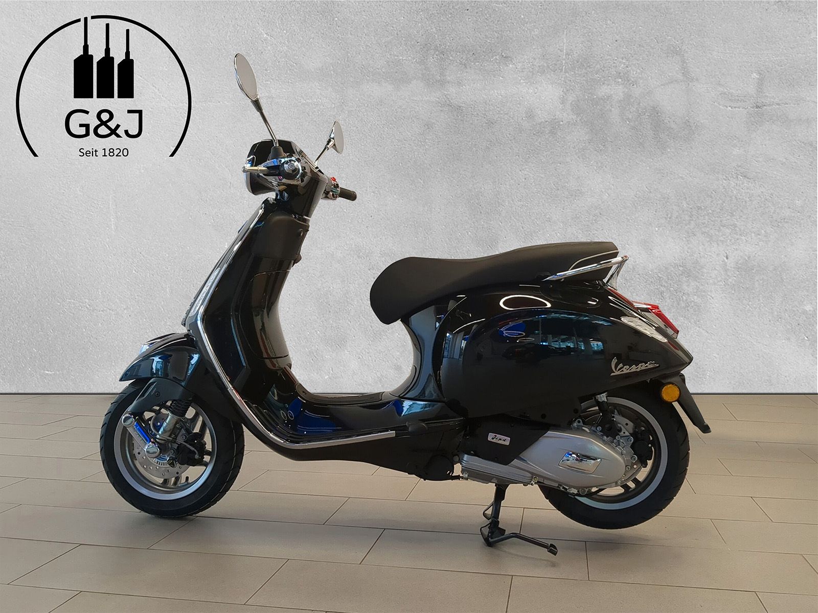 Fahrzeugabbildung Vespa PRIMAVERA 125 NERO CONVINTO