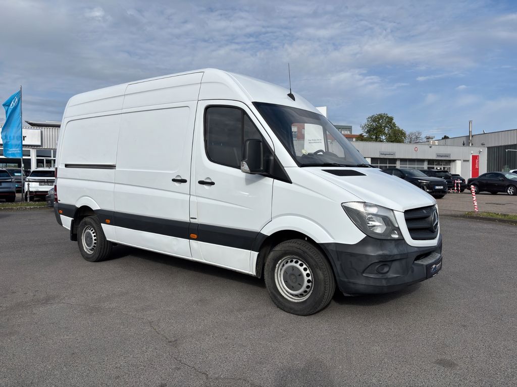 Image of Mercedes-Benz Sprinter