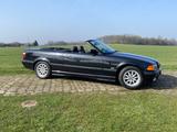 BMW 318i Cabrio 318i  - BMW 318 aus 2000: 318i