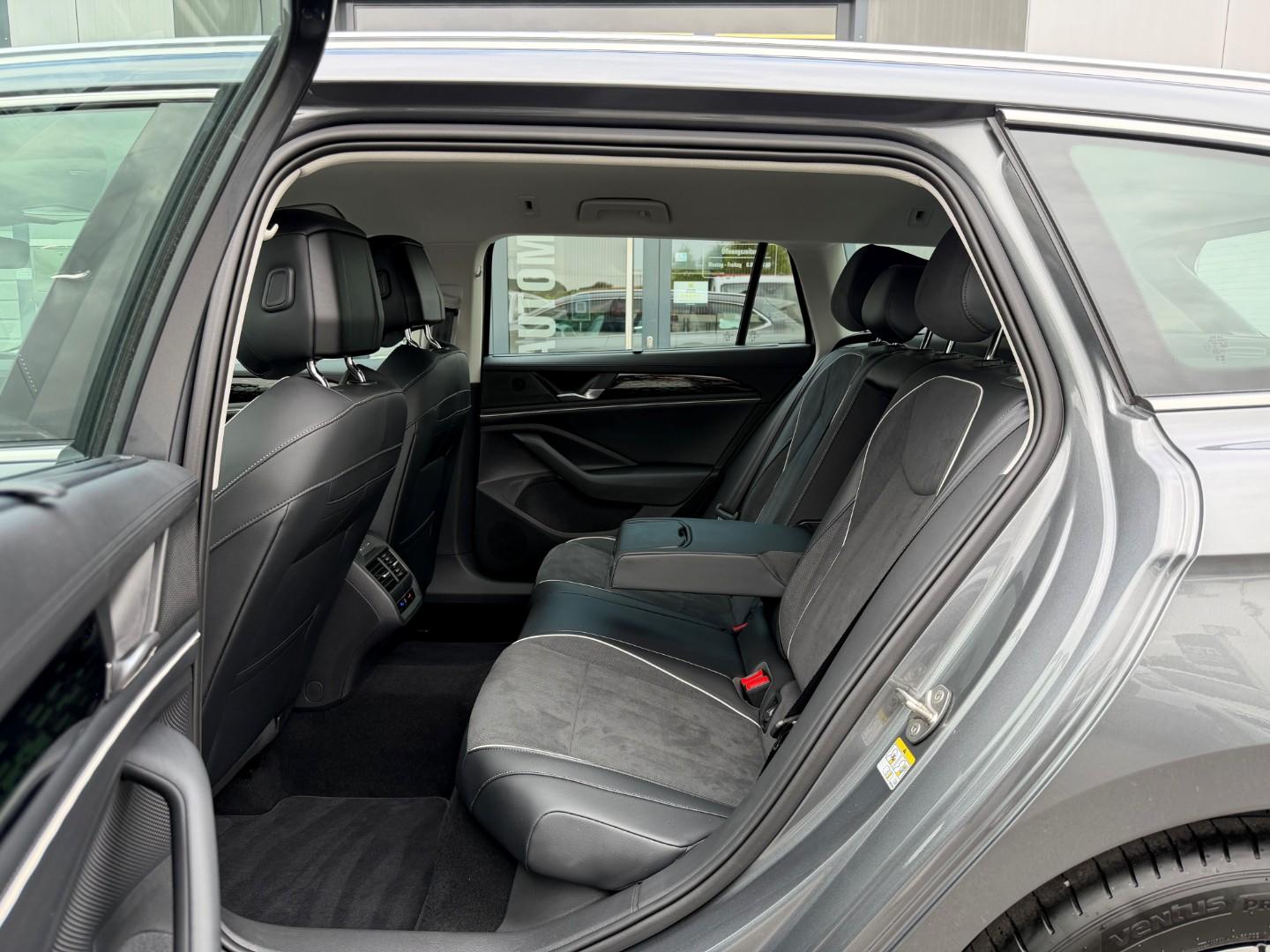 Volkswagen Passat 1.5 eTSI DSG Elegance *IQ*HuD*, миниатюра 17