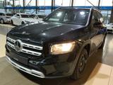 Mercedes-Benz GLB 180 Business Pano. Navi SHZ DAB MBUX Leder - Mercedes-Benz GLB 180 aus 2024