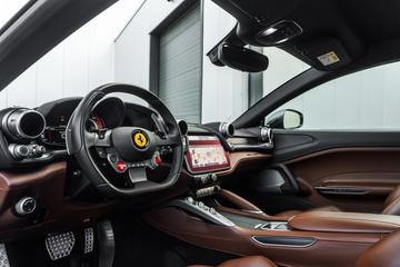 صورة 3 لـ 2018 Ferrari GTC4LUSSO