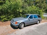 Mercedes-Benz Mercedes 124T  200TE. H Kennzeichen - Mercedes-Benz 200: Te