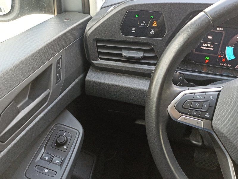 Fahrzeugansicht 9 Fahrzeugabbildung Volkswagen Caddy 2.0 TDI Cargo Maxi DSG ACC+SMART-LINK+PAR