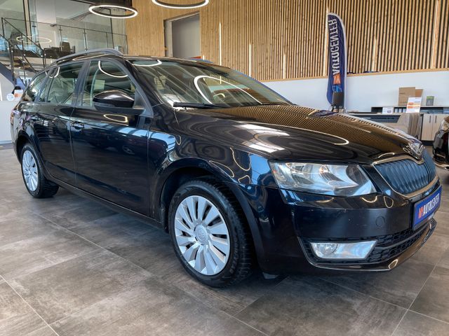 Skoda Octavia Combi Ambition *NAVI*SZHZ.*TEMPOMAT*AHK*