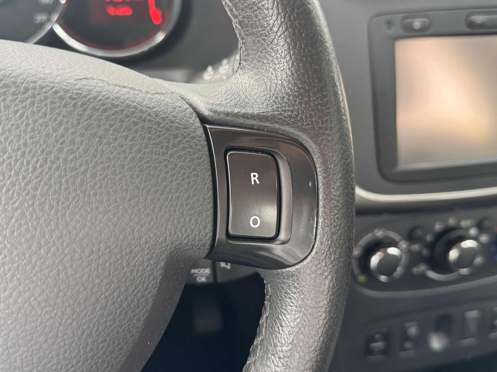 Fahrzeugabbildung Dacia Sandero II Stepway Prestige/Klima./Tempom./Navi