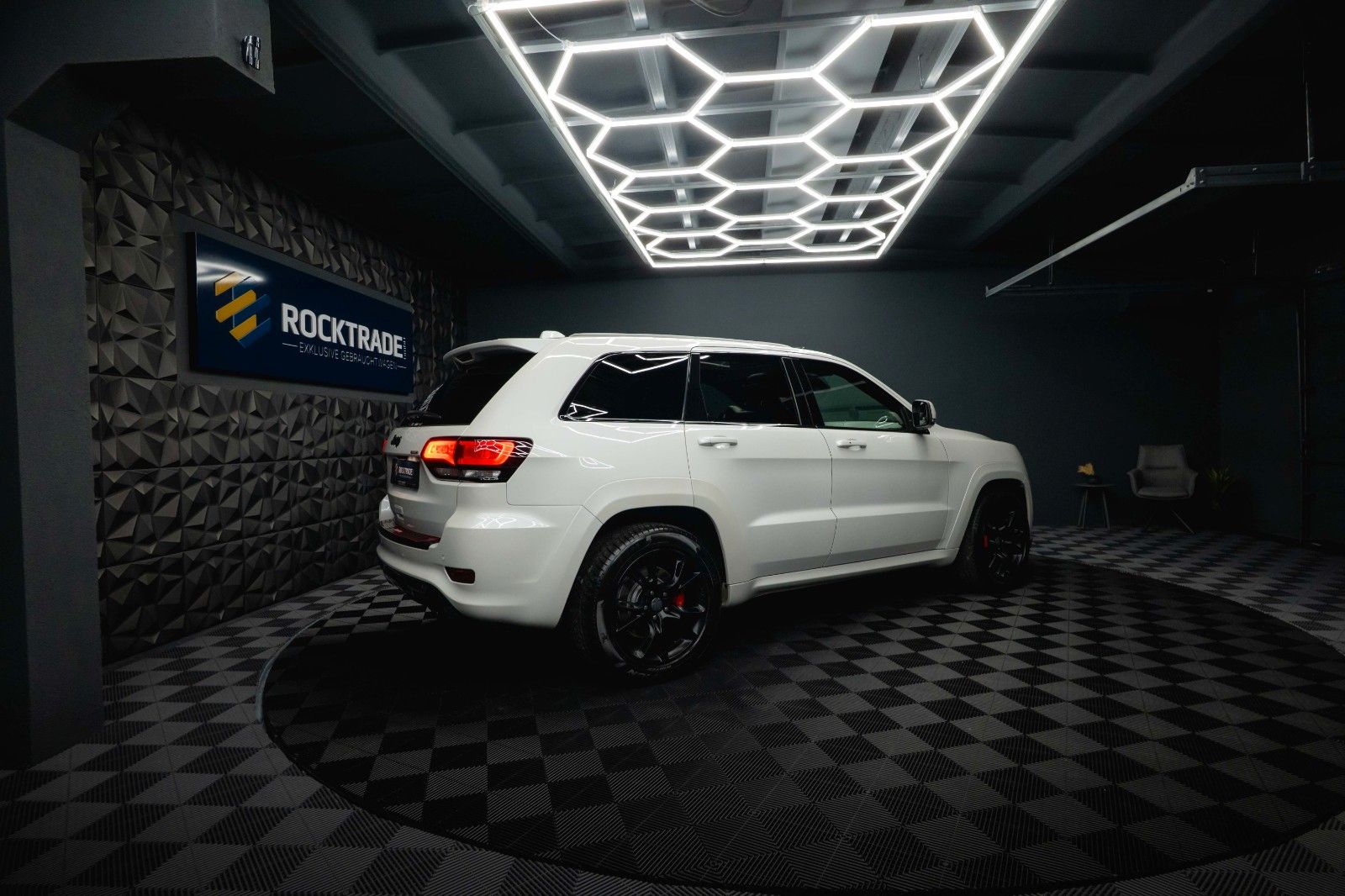 Fahrzeugabbildung Jeep Grand Cherokee 6.4 SRT V8 *Unfallfrei*Pano*COC*