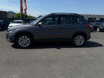 Volkswagen Tiguan - 5