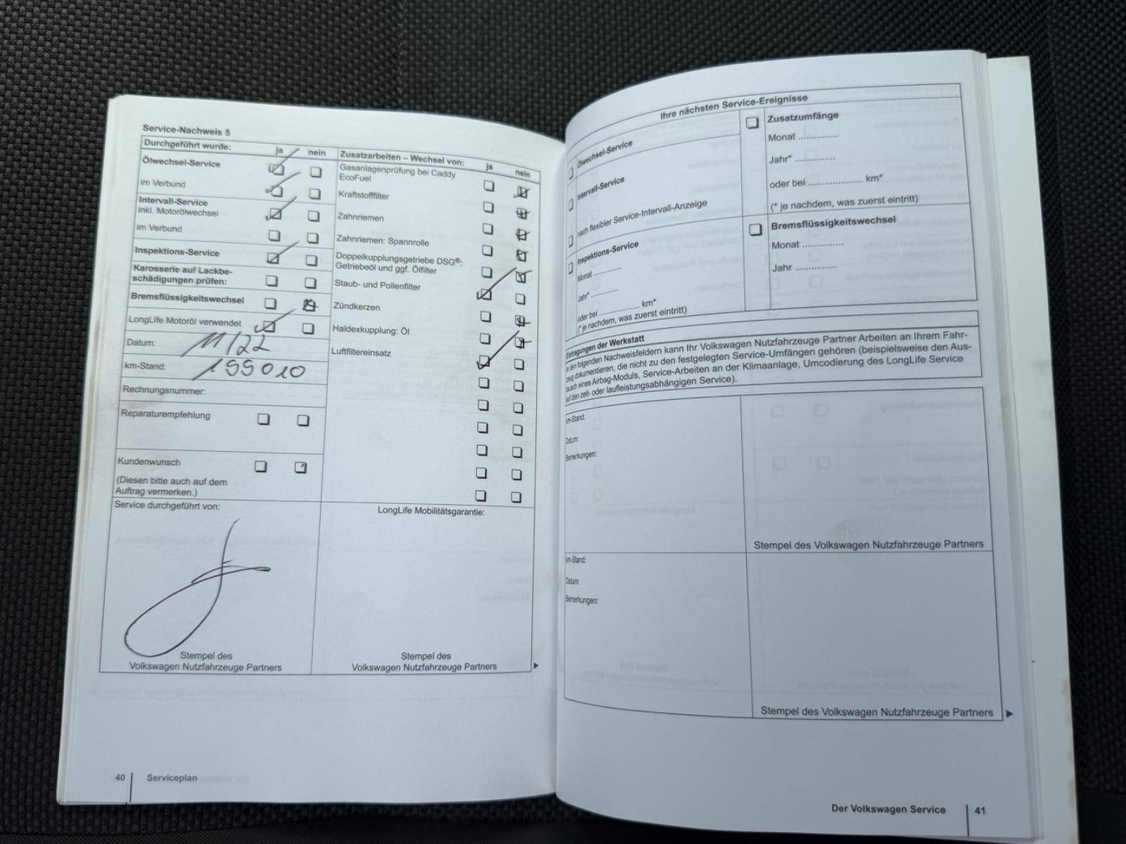 Volkswagen Caddy Kombi Trendline 7Sitze/Klima/Tempo/TÜVNeu