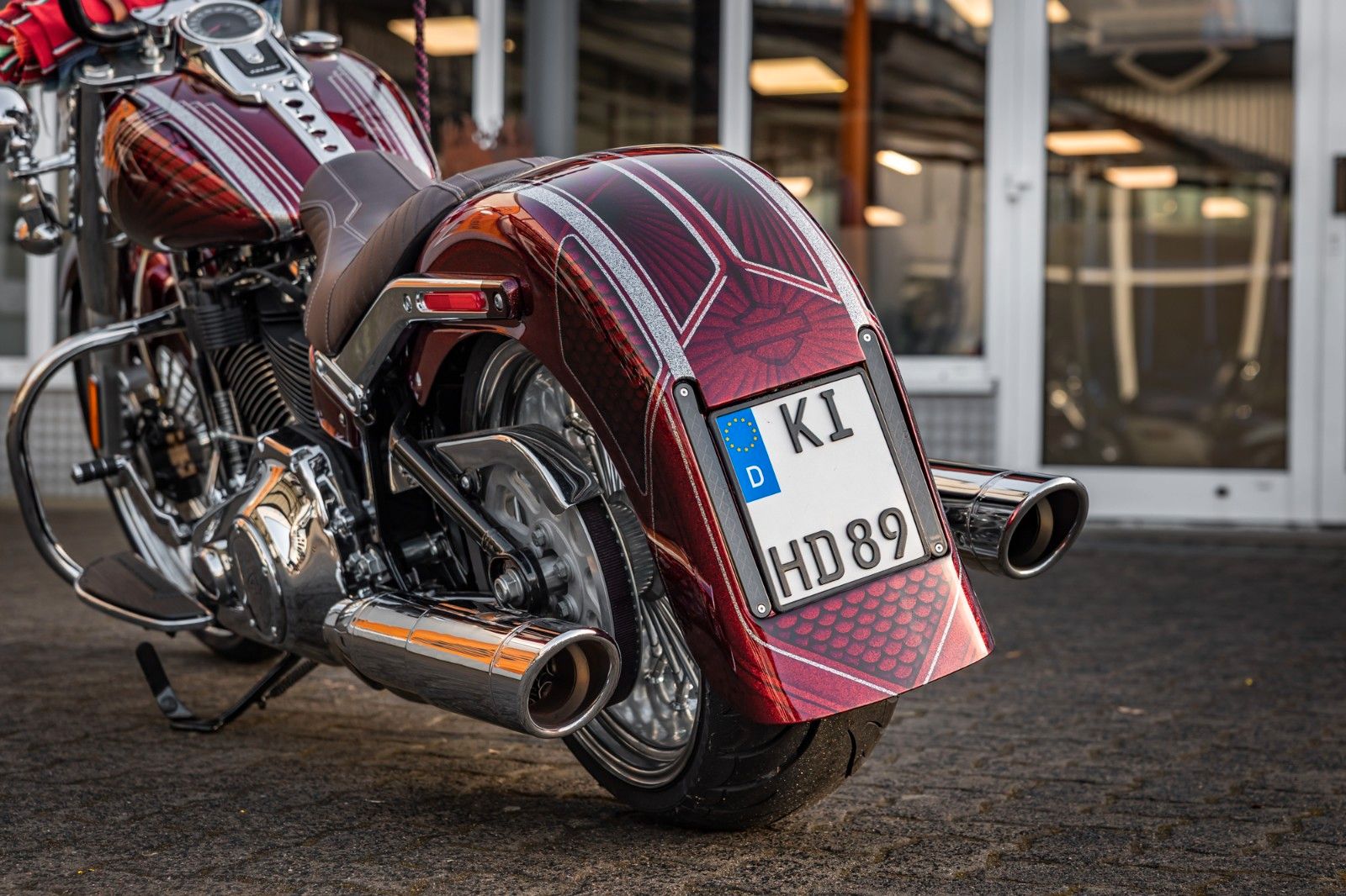 Fahrzeugabbildung Harley-Davidson FAT BOY FLFBS 114 MY24 - Chicano Umbau- Custom