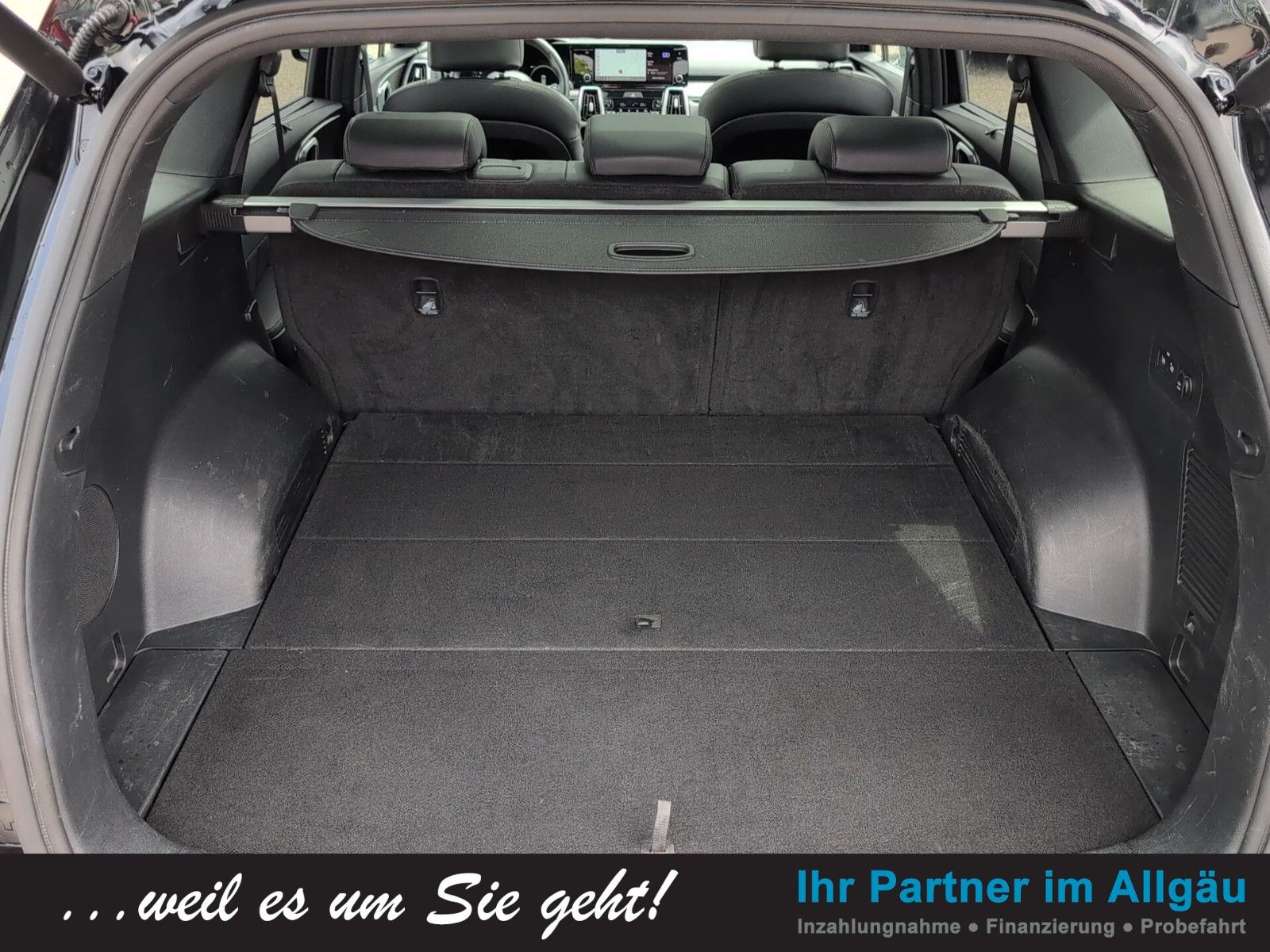 Fahrzeugabbildung Kia SORENTO PHEV 4WD PLATINUM PANO+BOSE+NAV+360+LED+