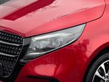 Mercedes-Benz V 220 d AVANTGARDE Lang AHK+StHZ+E.Tür+MBUX+Lenk - Mercedes 7-Sitzer