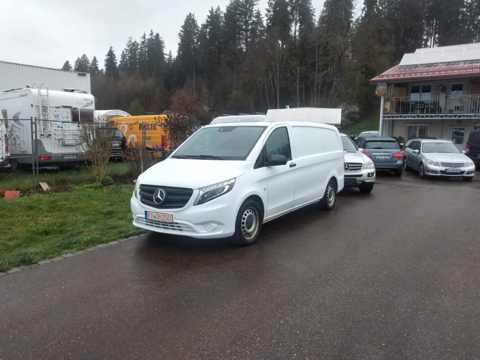 Mercedes-Benz Vito Kasten 116 CDI RWD lang LED teilverglast