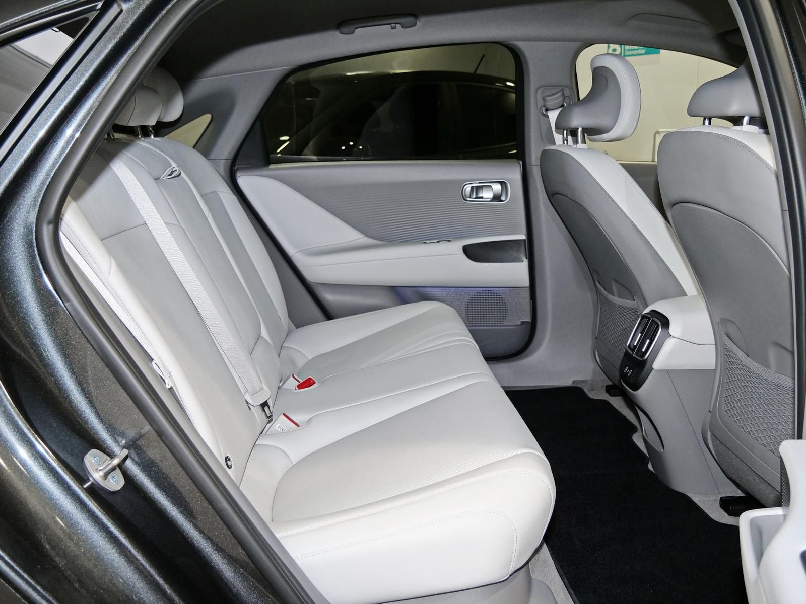 Hyundai IONIQ 6 – Bild 11