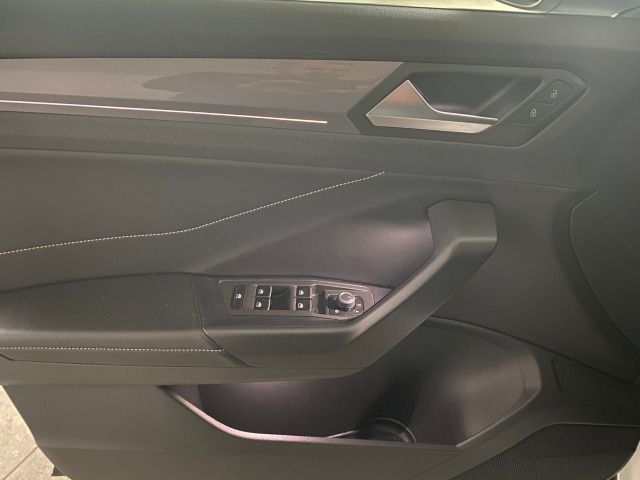 T-Roc Style 1.0 TSI NAVI+AHK+LED+SHZ