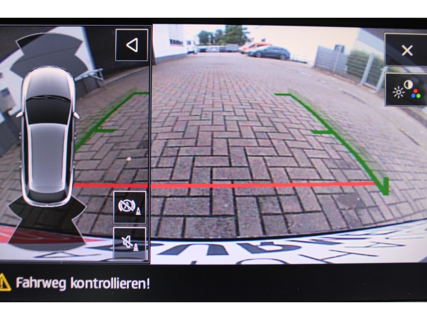 Fahrzeugabbildung SEAT Leon 1.5 TSI ST FR ACC LED Navi DAB PDC RFK AHK