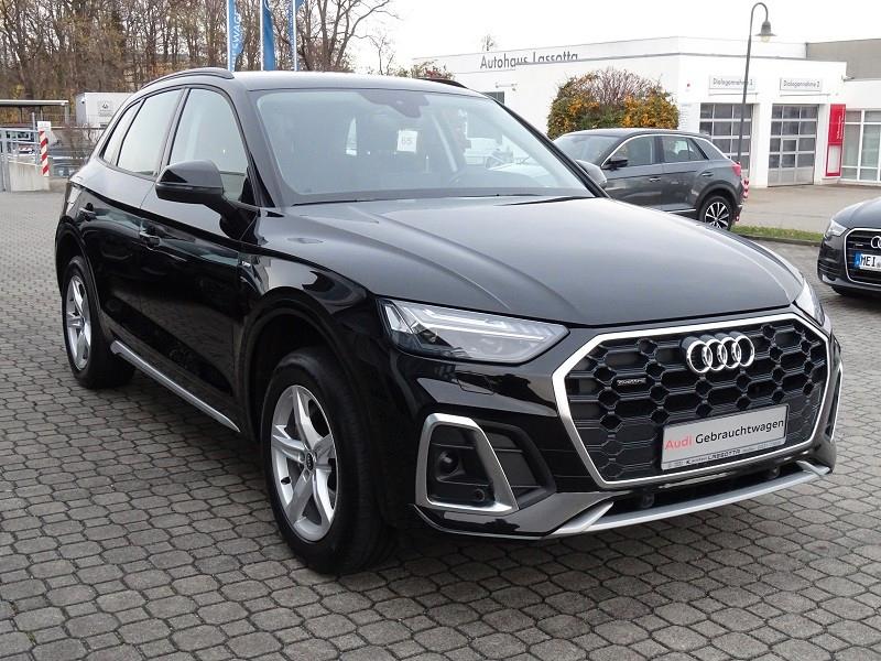 Audi Q5 40 TDI S Line quattro - Matrix / AHZV