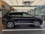 Volkswagen Tiguan Allspace 2.0 TSI OPF 162kW DSG 4MOTIO... - VW Tiguan Allspace Gebrauchtwagen in München