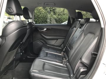 Audi Q7 - 9