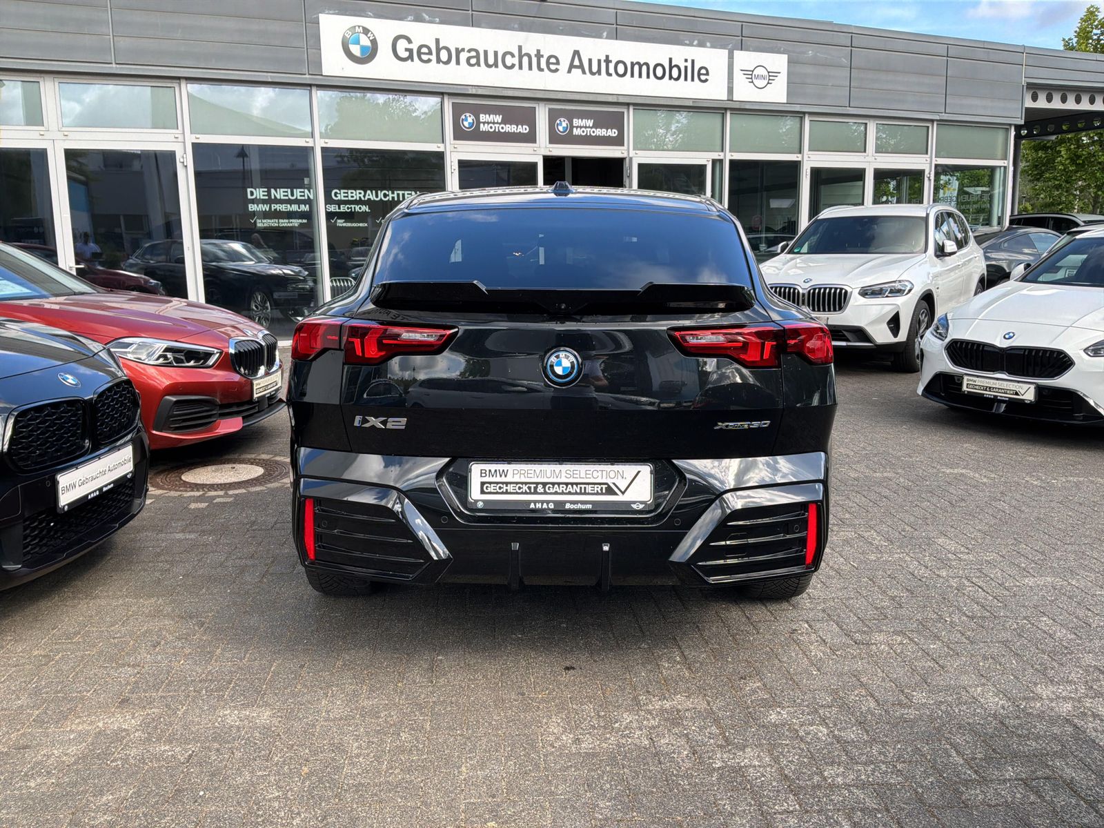 BMW iX2 - Bild 5