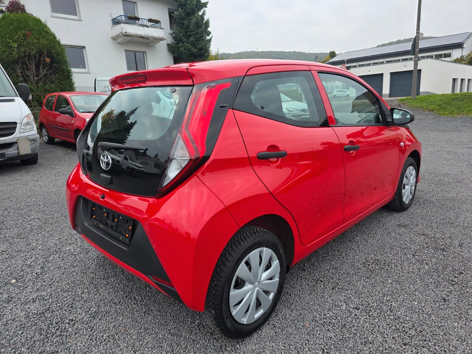 Toyota Aygo AYGO x