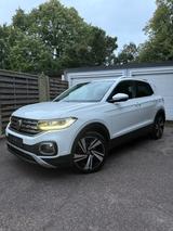 Volkswagen T-Cross 1.0 TSI DSG Style LED ACC Navi AHK 18