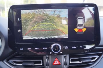 Hyundai i30 1.5 DPI NAVI-LED-KAMERA-SHZG-PDC-