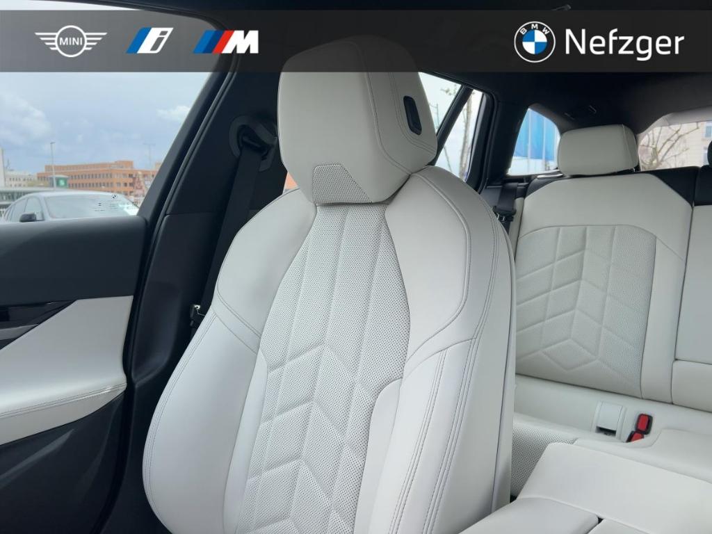 BMW 530 e Touring M Sport H&K LED Alarm M Fahrwerk D