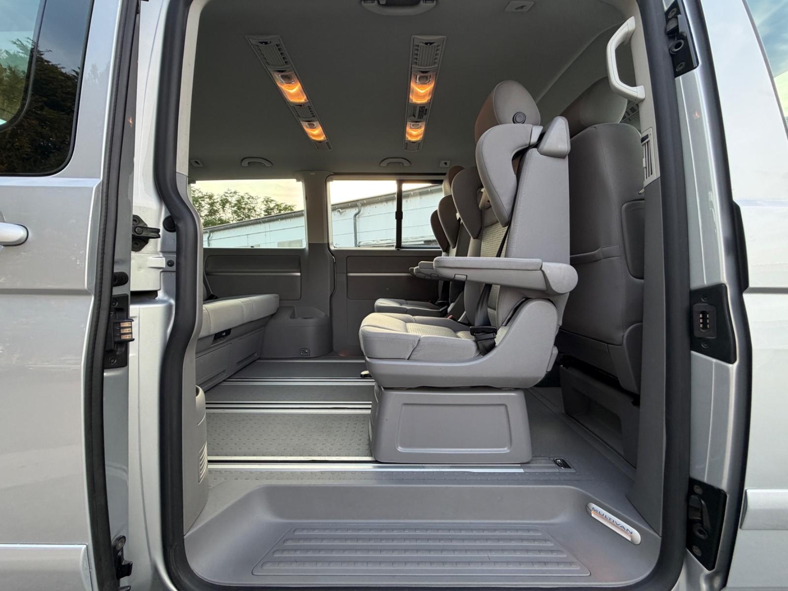 VOLKSWAGEN T5 MULTIVAN 2.0 TDI 140ch DSG - CONFORTLINE - 1ère MAIN - CLIM AUTO - RÉGULATEUR