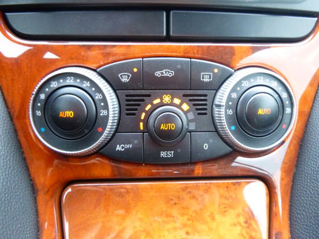 Fahrzeugabbildung Mercedes-Benz SL 350 >AUT/NAV/LEDER/SHZ/Bi-Xen<