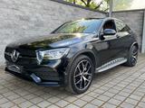 Mercedes-Benz GLC 400d 4M Coupe AMG NightP. Soundsy. Schiebed. - Mercedes-Benz GLC 400: Sportwagen