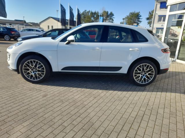 Porsche Macan Bi-Xenon+Kamera+PanoSD+SHZ+Spurhalteass.