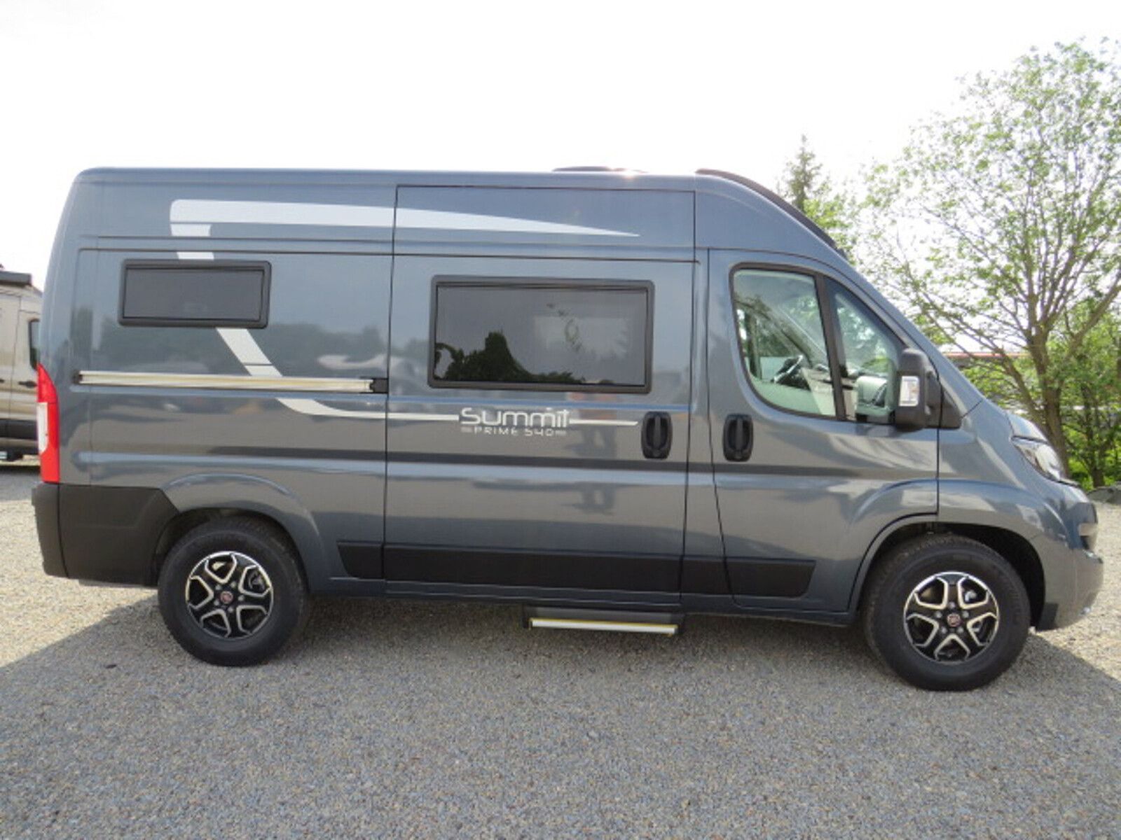 Fahrzeugabbildung Pössl Summit Prime 540 Fiat 140 PS 8627EUR geschenkt