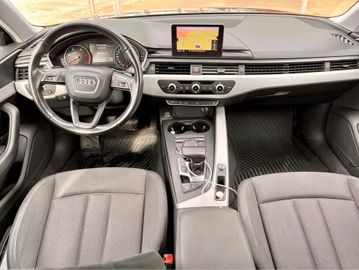 Audi A4 - 4