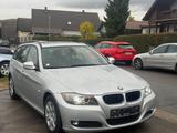 BMW 318 3 Touring 318i*NEU*TÜV*AHK*Panorama** - BMW 318 aus 2009: Kombi