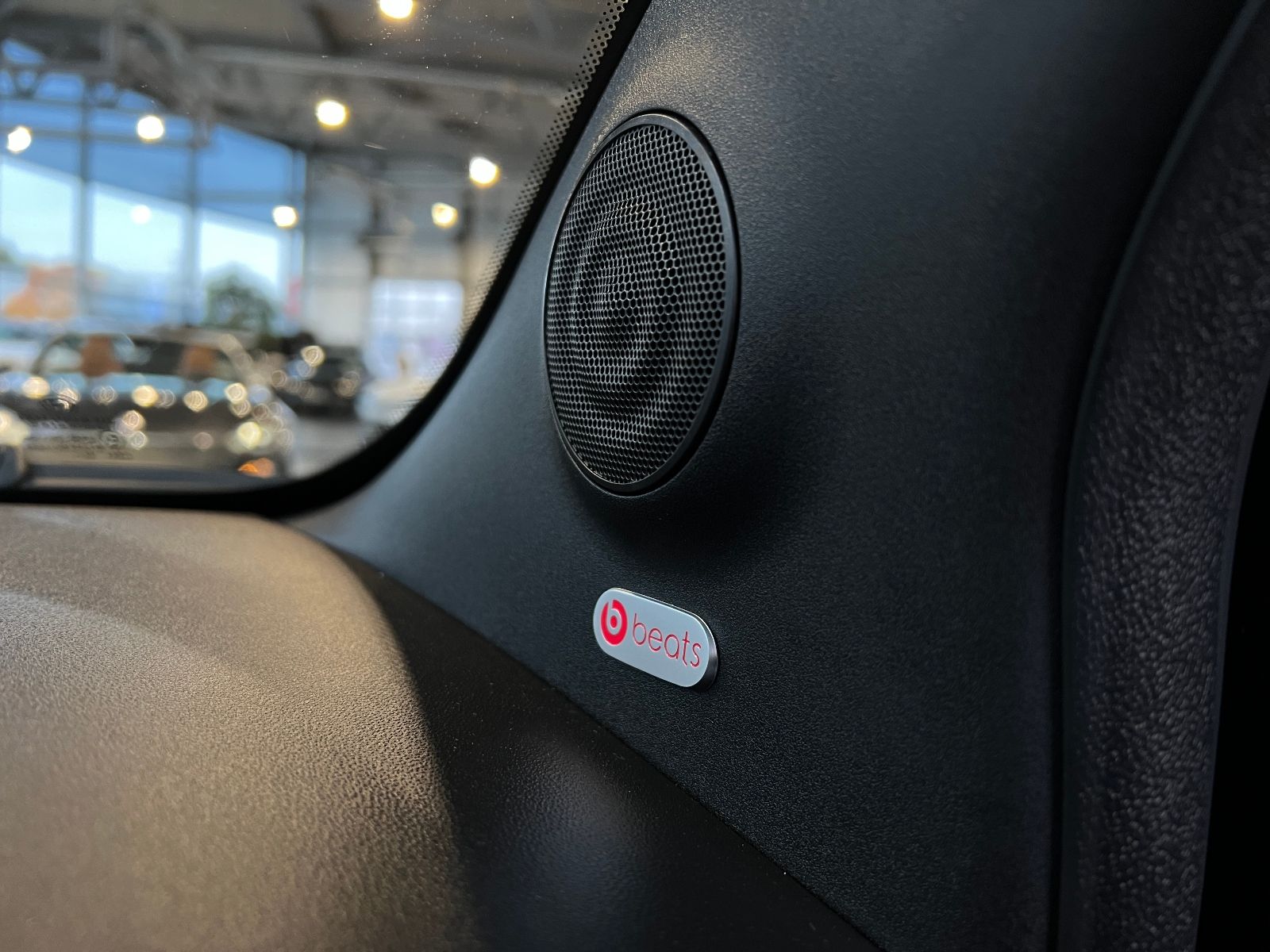 Fahrzeugabbildung Abarth 695C XENON NAVI ALU