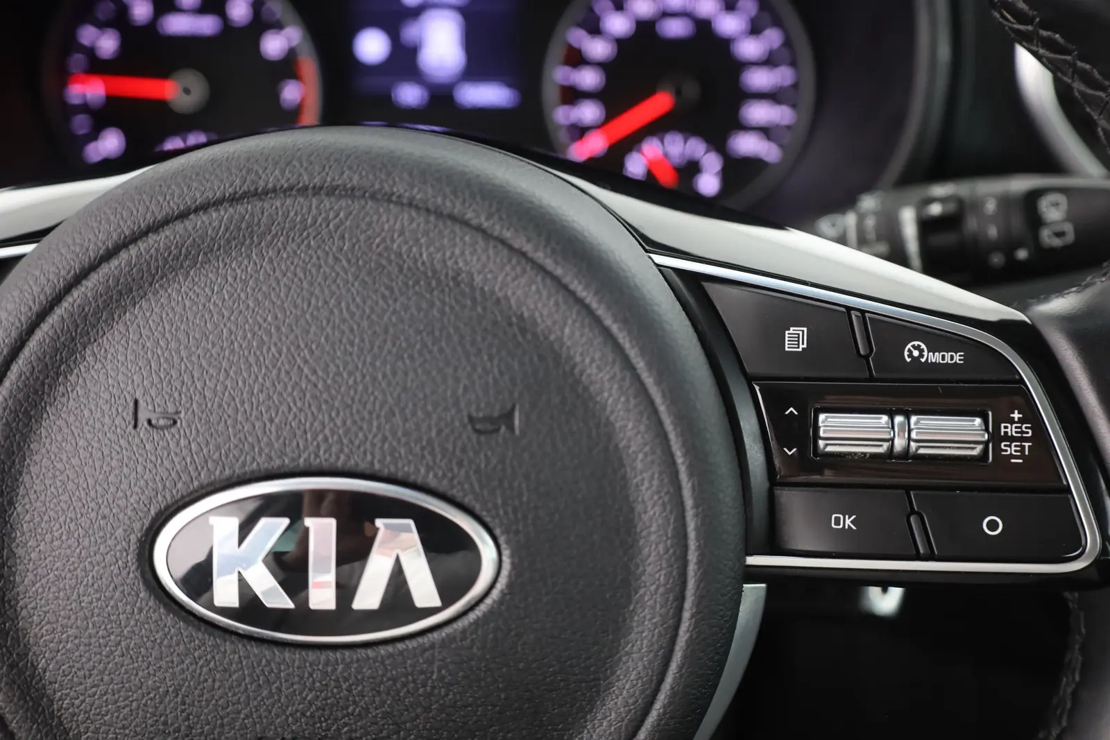Kia Sportage 1.6 Dream Team Navi Kamera SHZ AHK