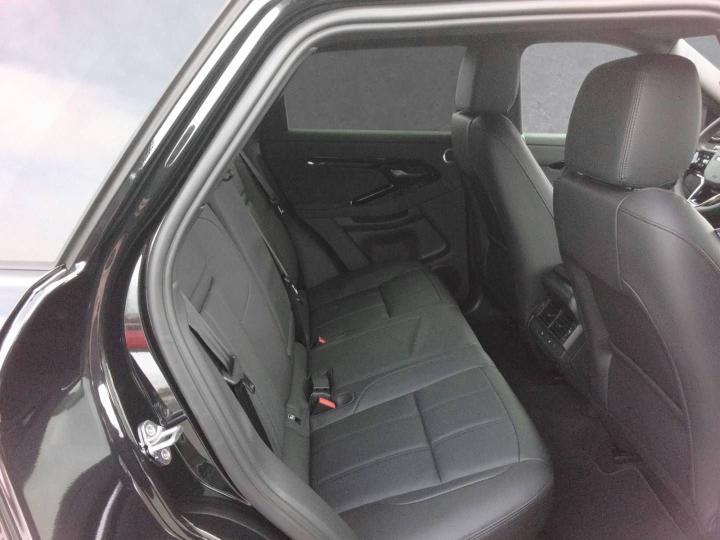 Fahrzeugabbildung Land Rover Range Rover Evoque D200 Dynamic SE