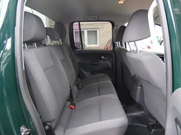 Volkswagen Amarok - 12