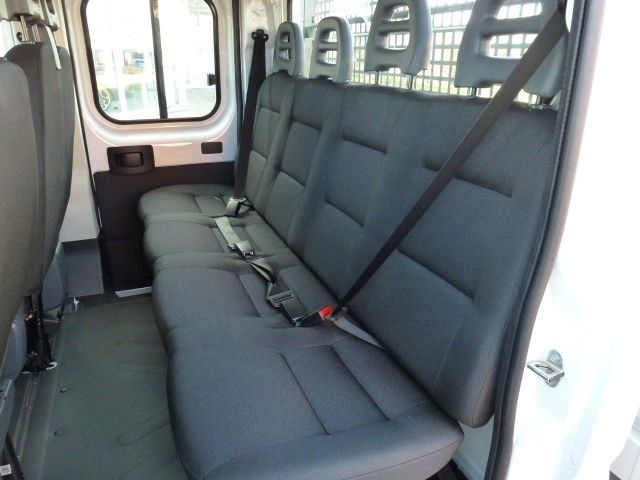 Fahrzeugabbildung Fiat Ducato Pritsche 35 L4 DOKA 140 Mjet + AHK 7Sitze