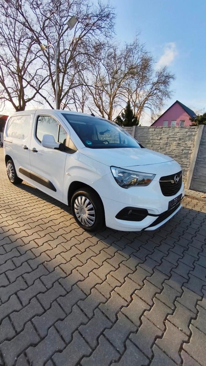 Opel Combo 1,5l Klima,Kamera,TÜV-neu
