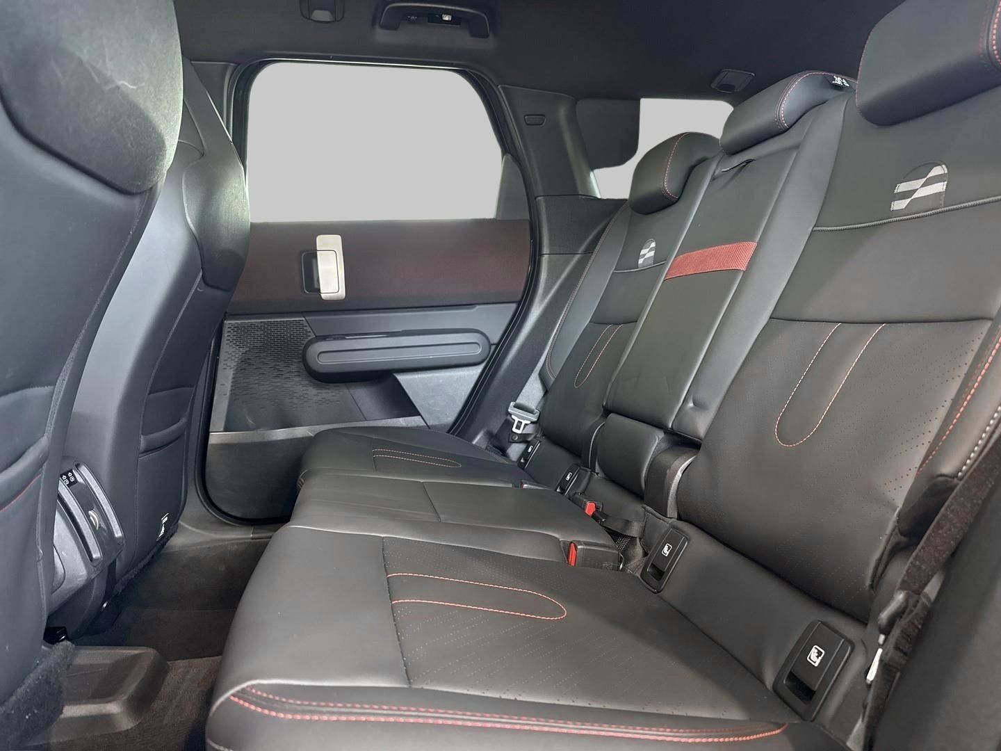 MINI John Cooper Works Countryman - Bild 8
