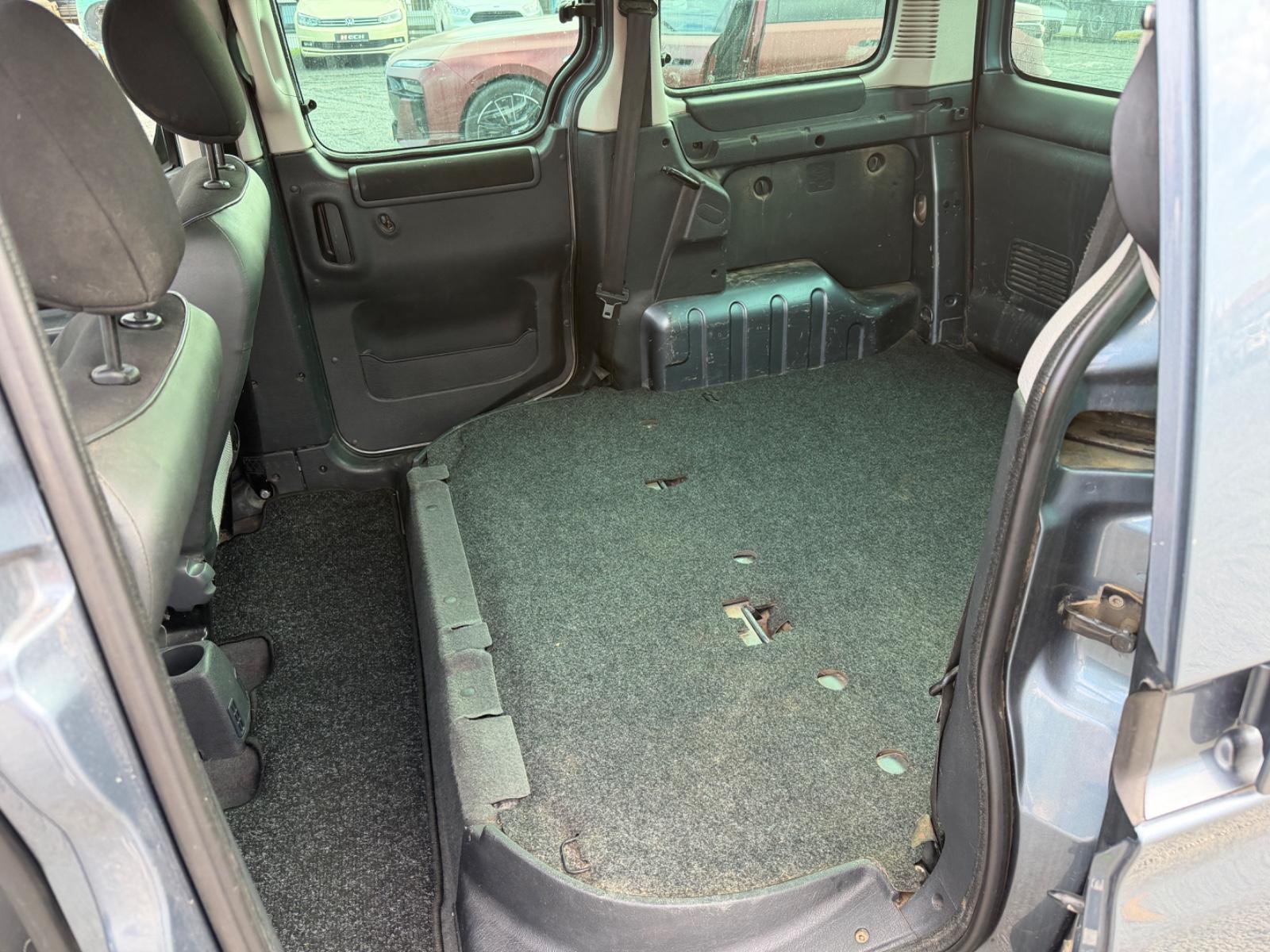 Peugeot Partner 2007 — photo 12