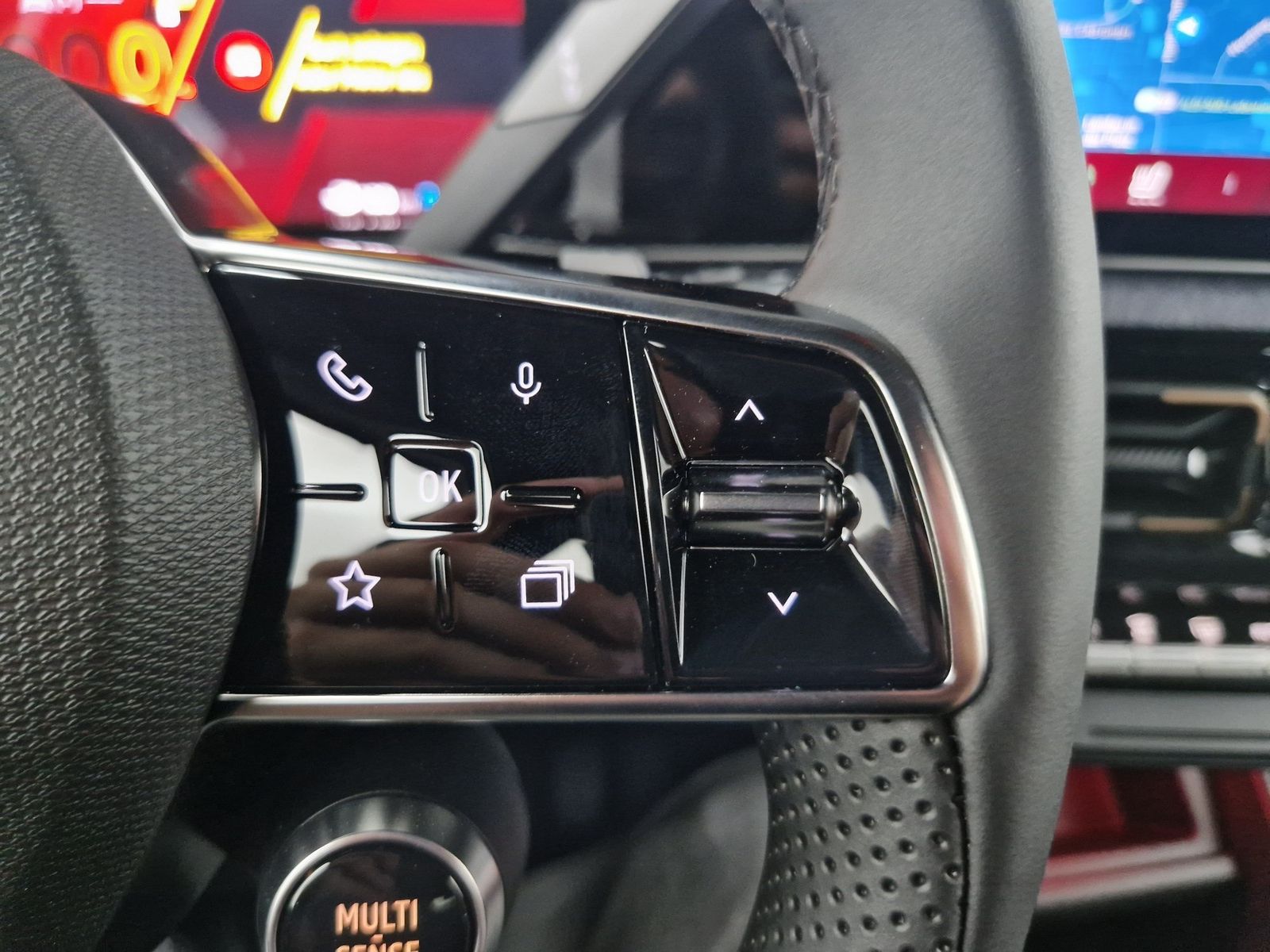 RENAULT R 4 E-Tech Techno 150 Comfort Range – Bild 25