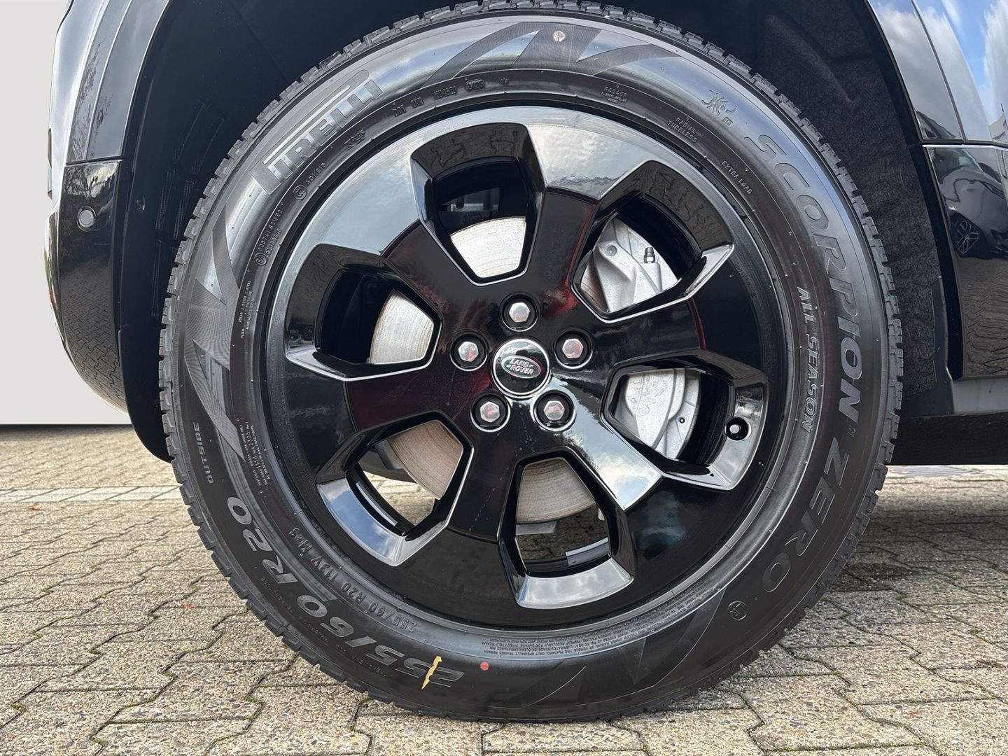 Land Rover Defender - Bild 9
