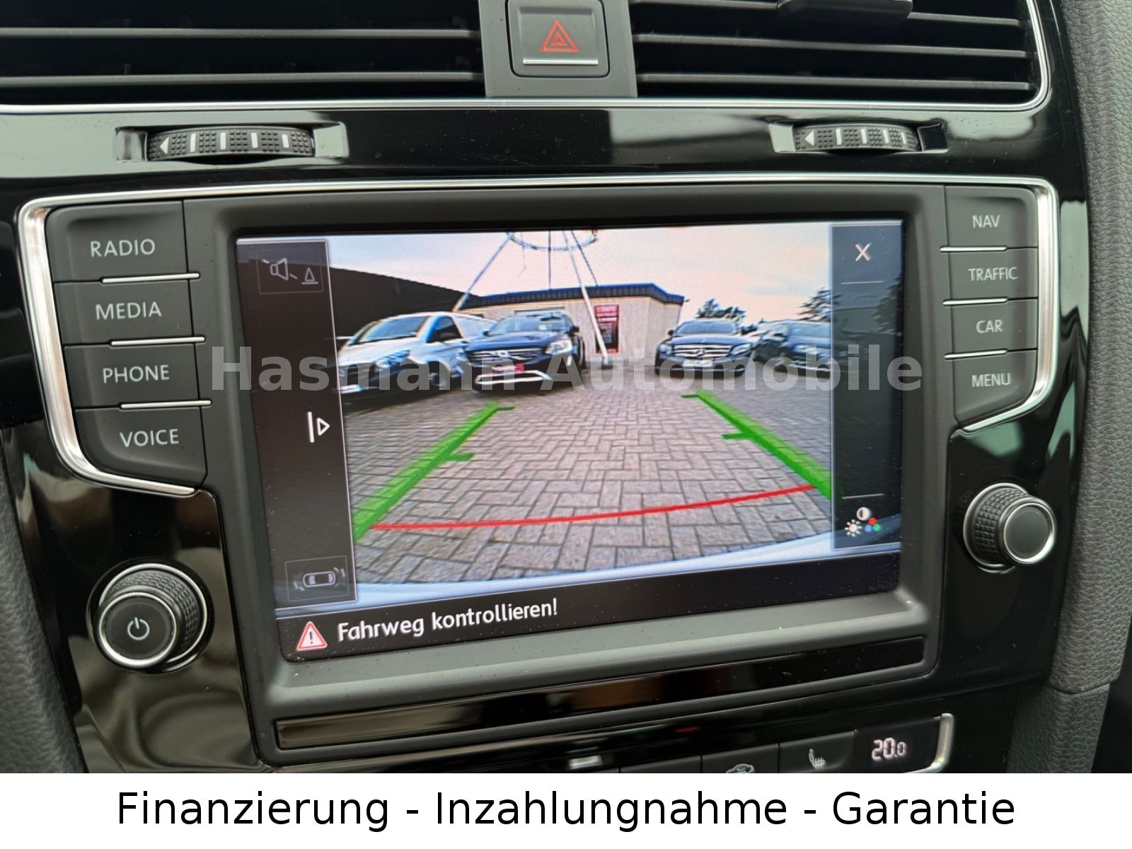 Golf VII Lim. Highline BMT*PANO-DACH*NAVI*SCHECK